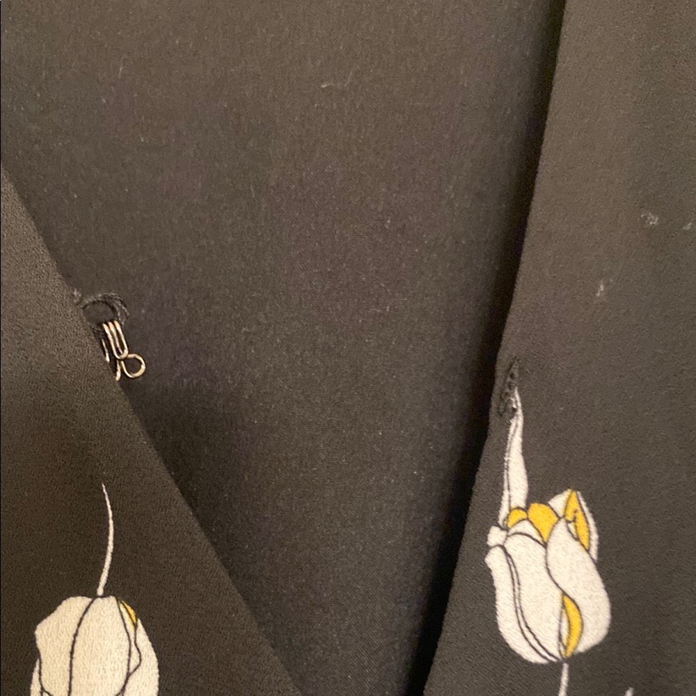 Banana Republic Black and White Midi Wrap Dress - Picture 6 of 13